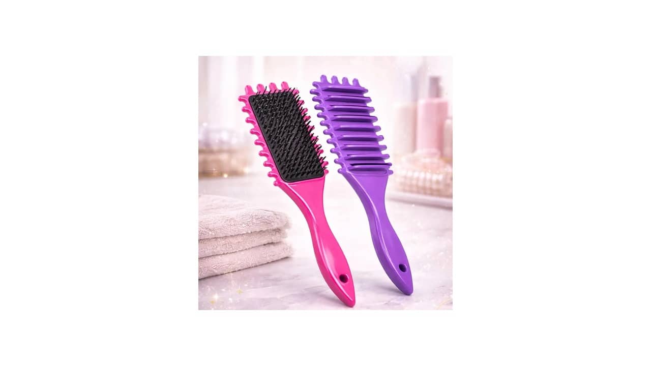 Qual a Melhor Escova para Cabelo Cacheado? Raquetas e Pincéis Para Definição e Modelagem