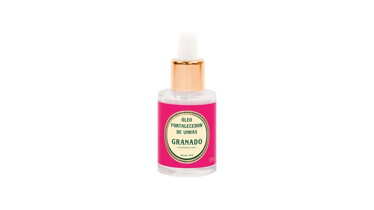 Qual o Melhor Fortalecedor de Unhas? Top 10 Para Unhas Fortes e Saudáveis